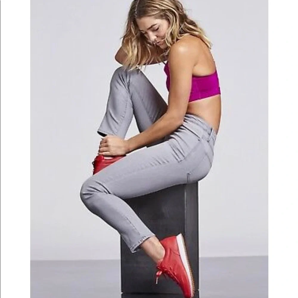 ATHLETA NWOT SCULPTEK SKINNY CROP JEAN GRANITE WASH, SZ 8 RUNS SMALL TO SZ 6 - Picture 3 of 7